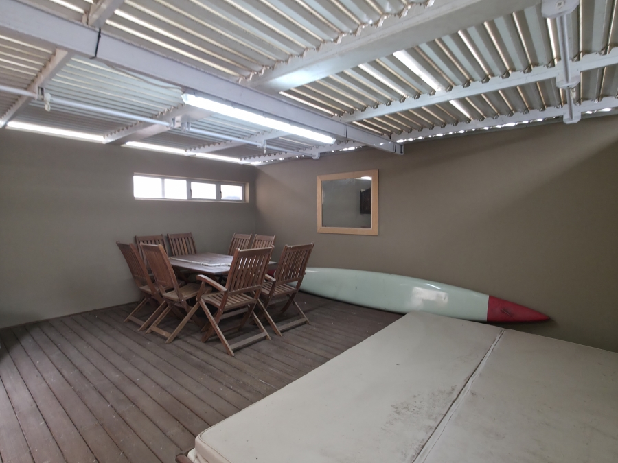 5 Bedroom Property for Sale in Ferreira Town Eastern Cape